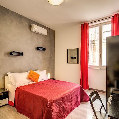 Enzo Luxury Rooms Рим Экстерьер фото