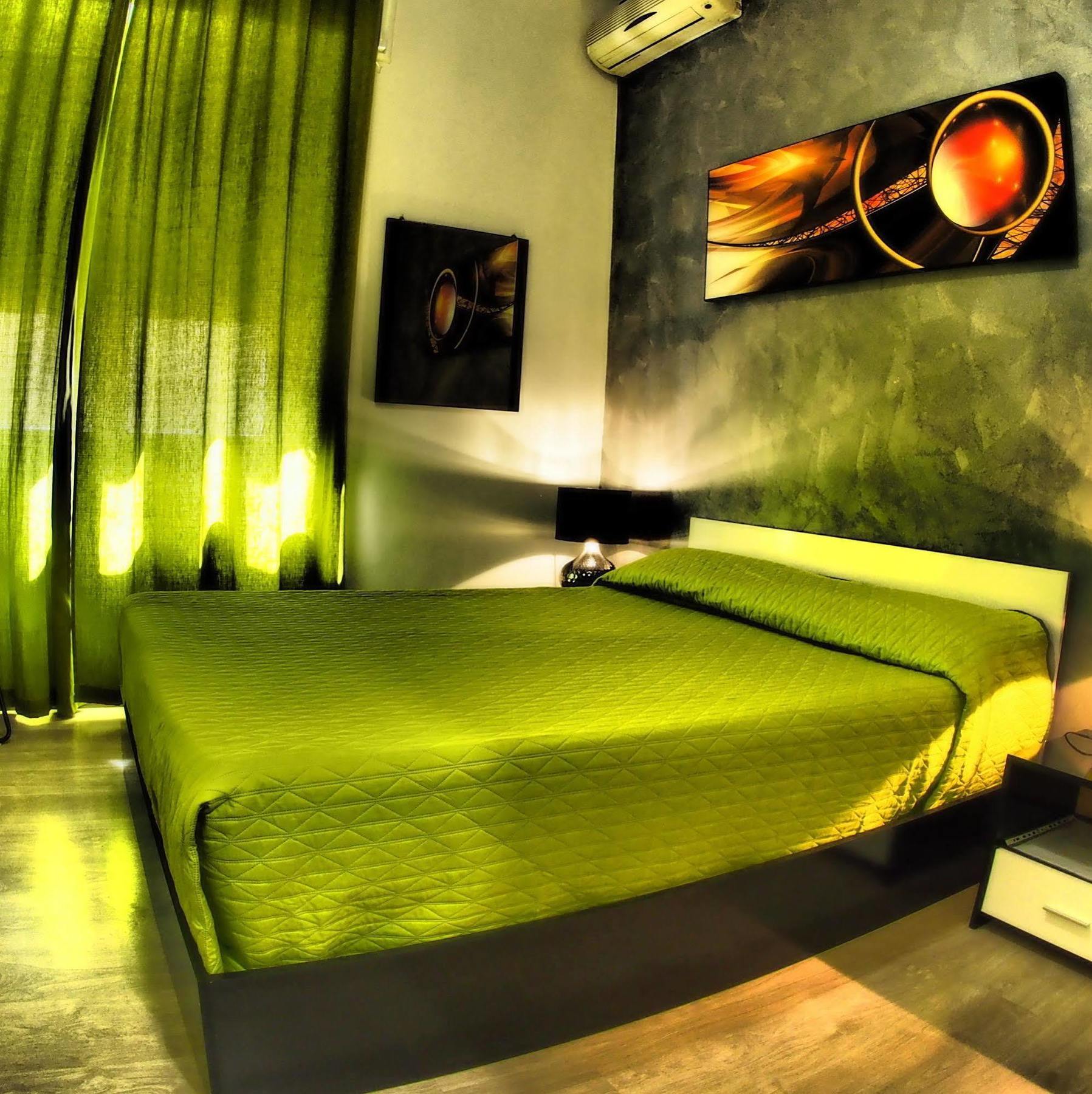 Enzo Luxury Rooms Рим Экстерьер фото