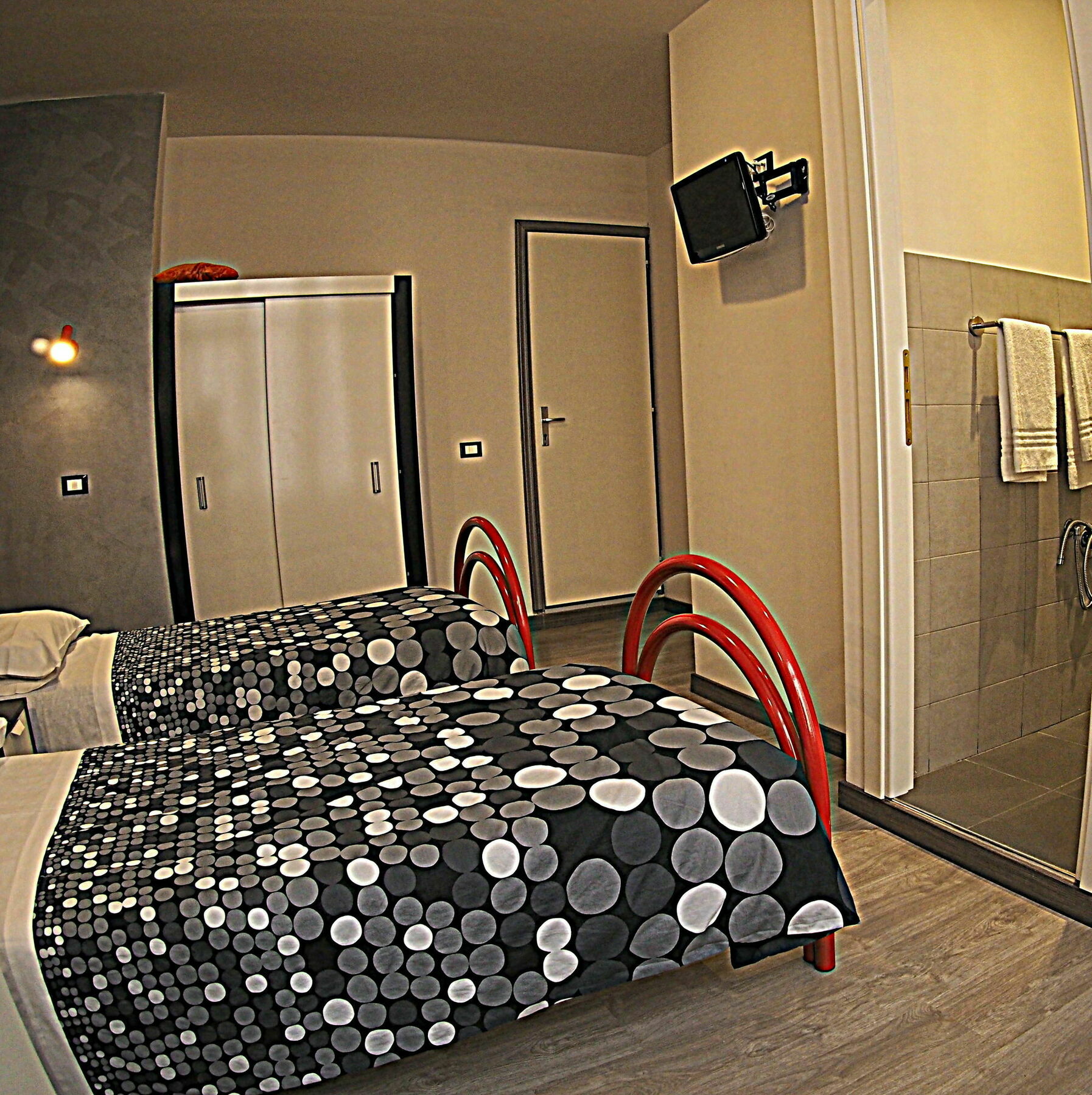 Enzo Luxury Rooms Рим Экстерьер фото